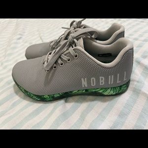 No Bull shoes in EUC. Only worn once!